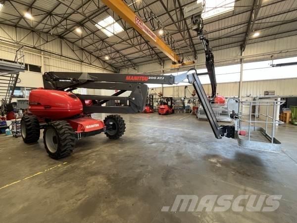 Manitou 200ATJ Elevadores braços articulados