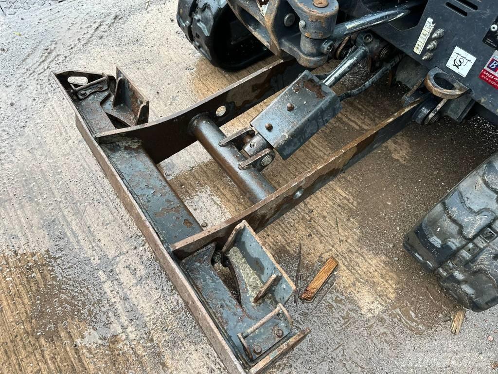 Bobcat E17z Miniescavadeiras