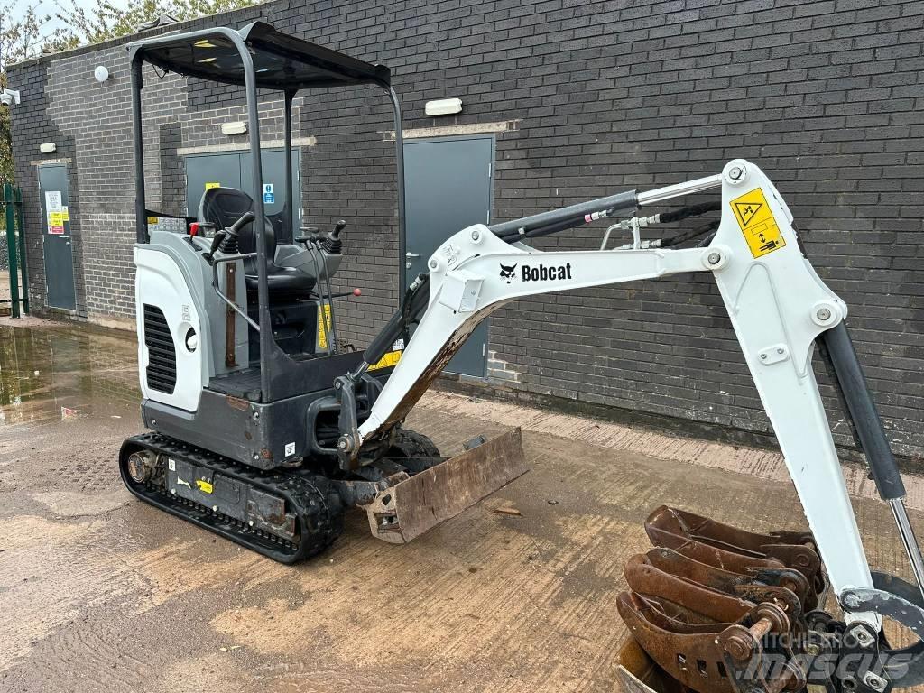 Bobcat E17z Miniescavadeiras