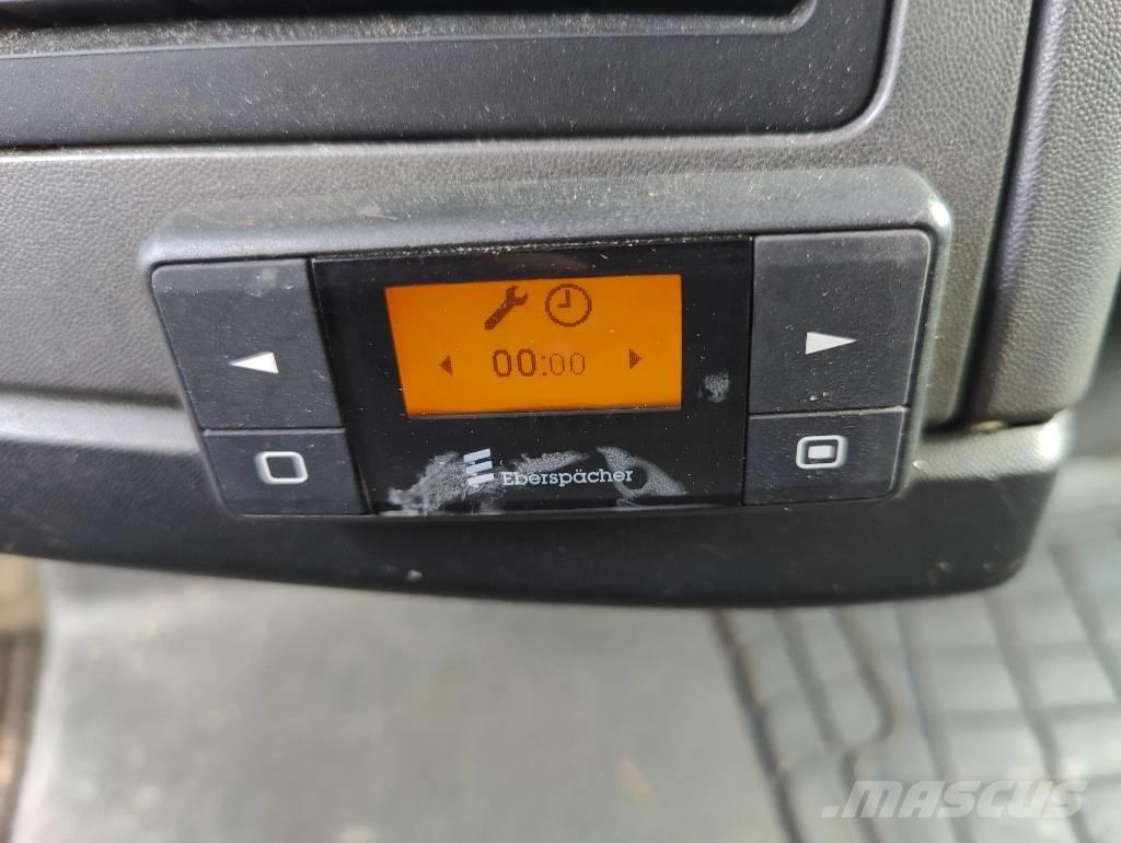 MAN TGL 8.180 Caminhões de caixa fechada
