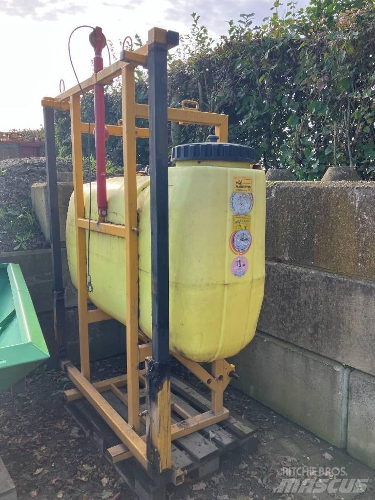 Dubex Tank in frame Pulverizadores montados
