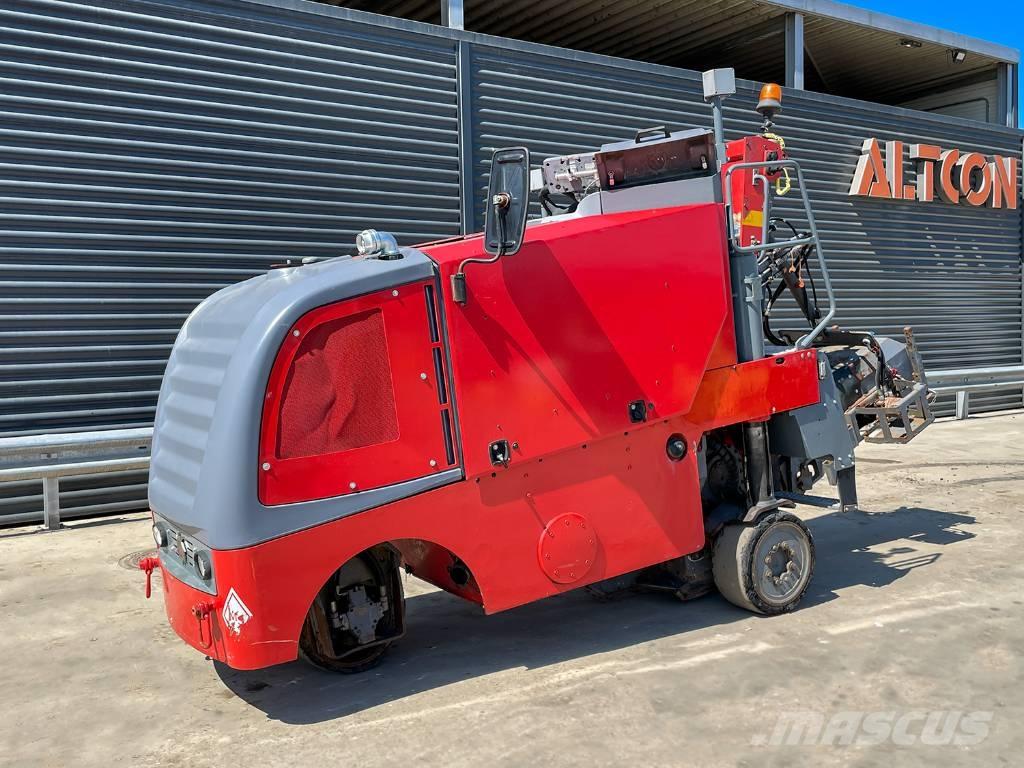 Wirtgen W 50 DC Moinhos de asfalto a frio