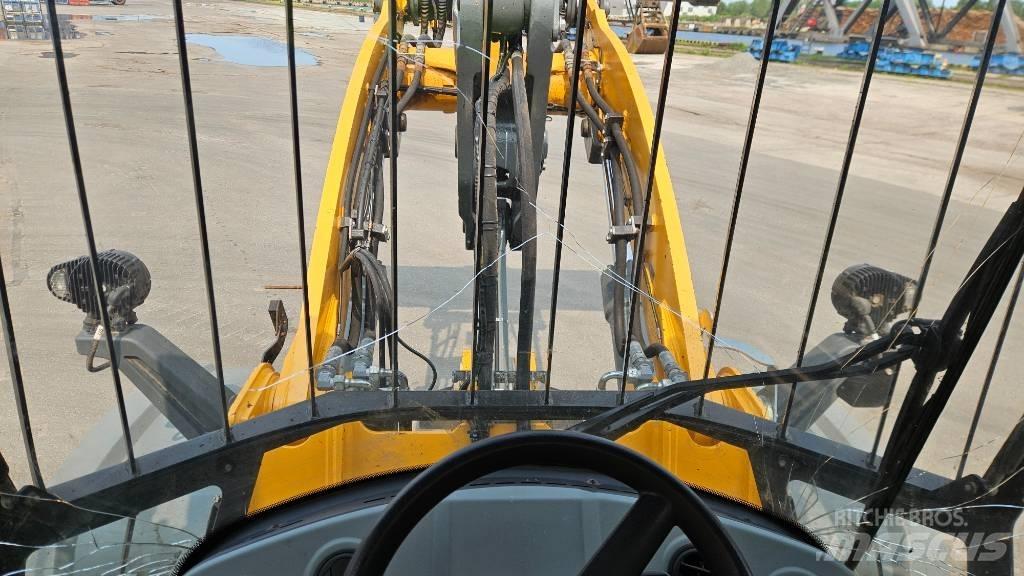 Liebherr L 550 Carregadeiras de rodas