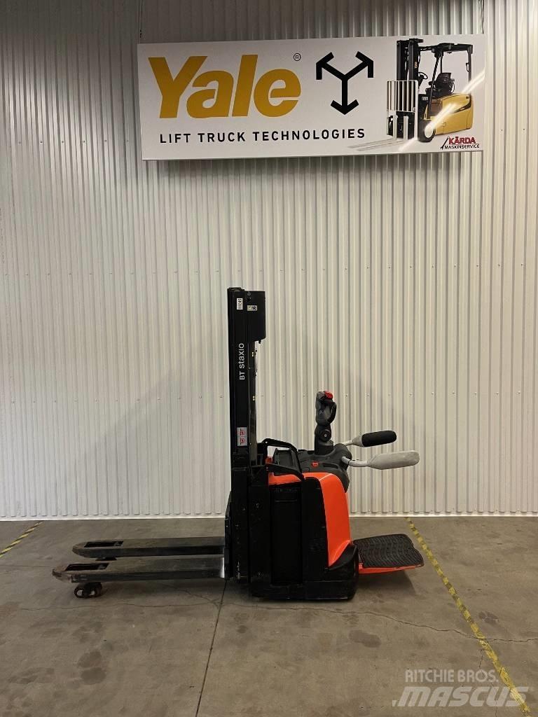 BT SPE 120 L Empilhador para operador externo