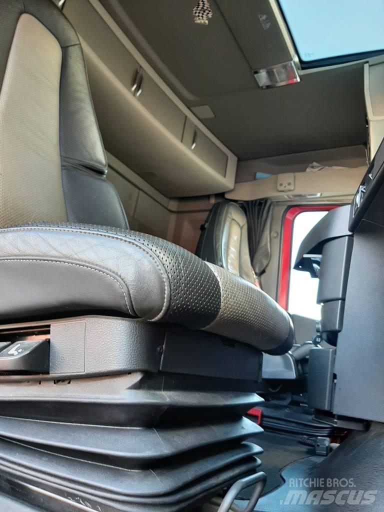 Volvo FH 13 Camiões de chassis e cabine
