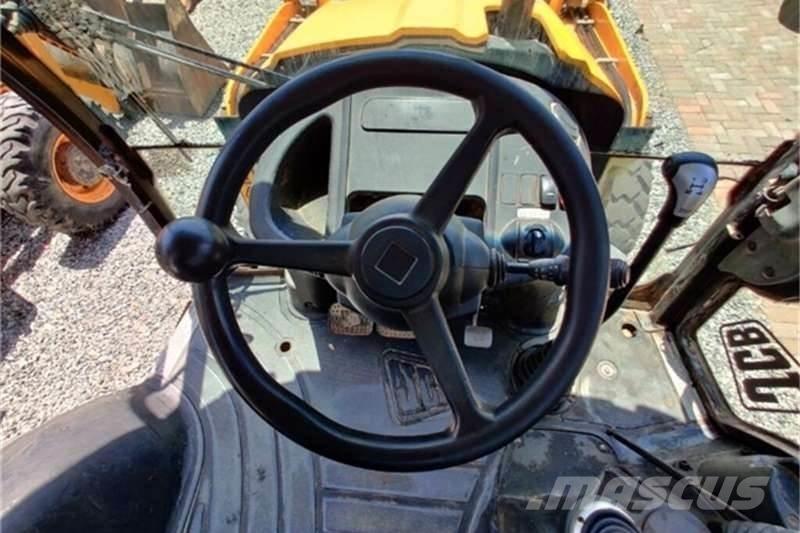 JCB 3CX 4X4 TLB Retroescavadeiras