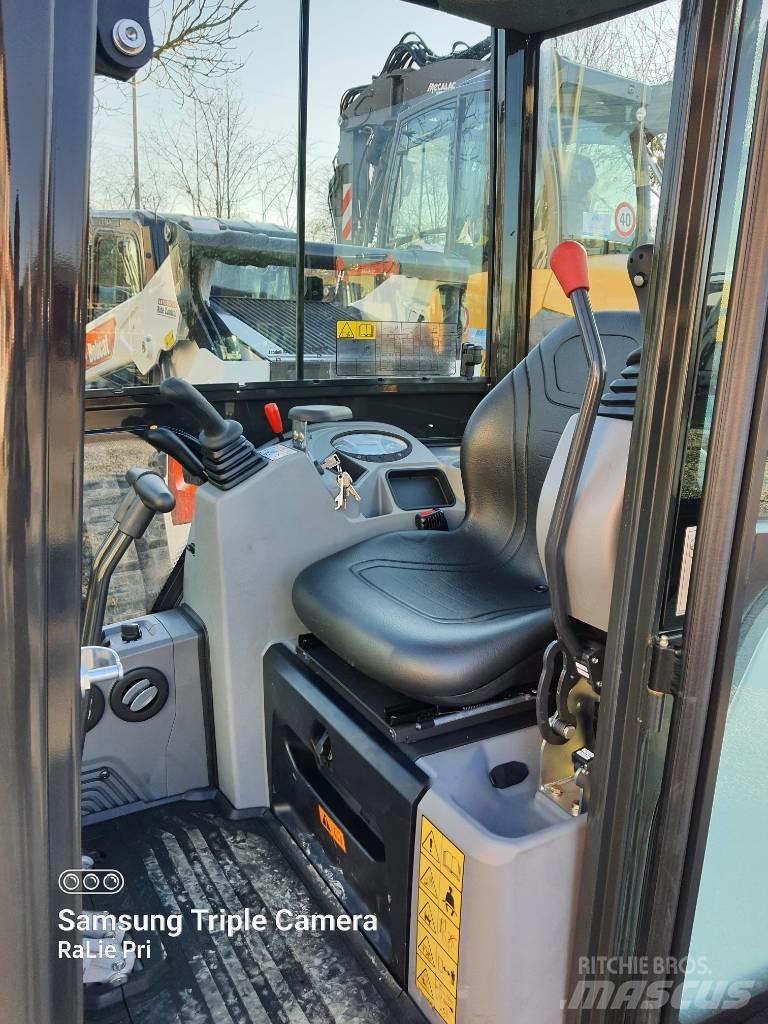 Bobcat E 17 Miniescavadeiras