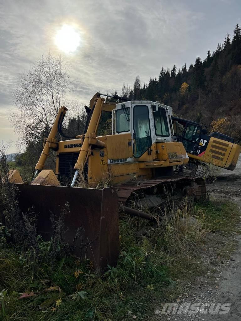 Liebherr 742 Travőes