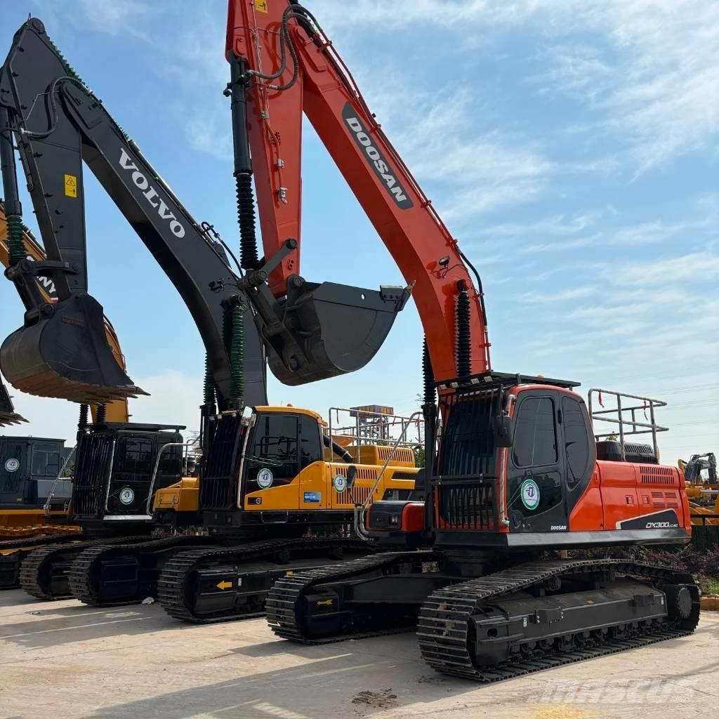 Doosan DX 300LC-9C Escavadeiras de esteiras