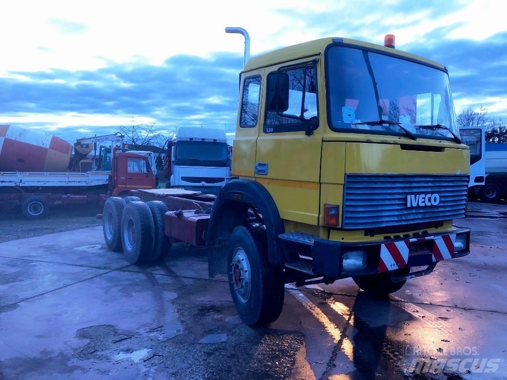 Iveco 330-26 Outros Camiões