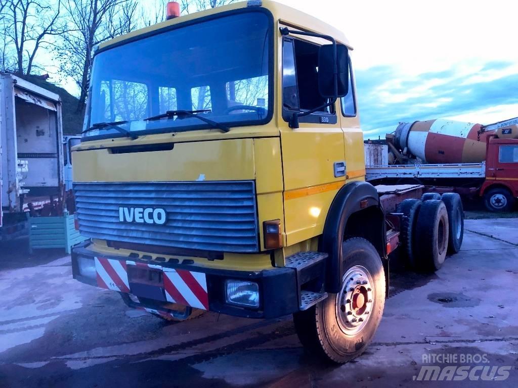 Iveco 330-26 Outros Camiões