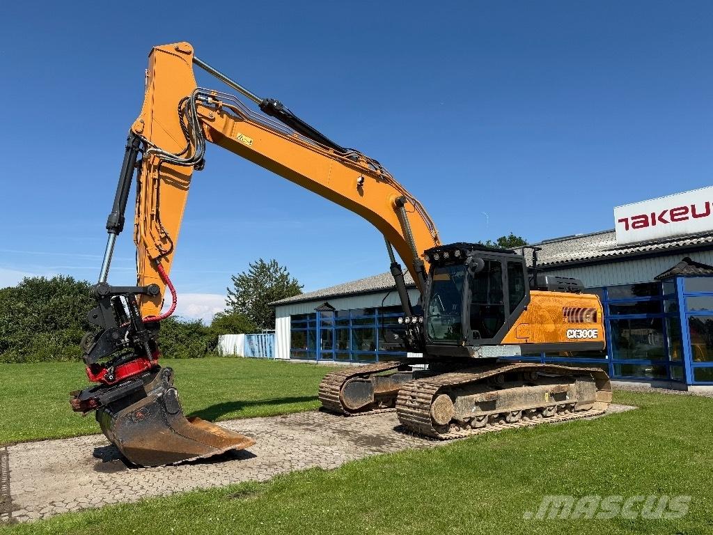 CASE CX 300 E Escavadeiras de esteiras