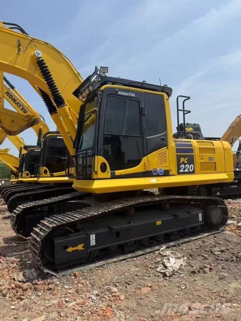 Komatsu 220LC-8 Escavadeiras de esteiras