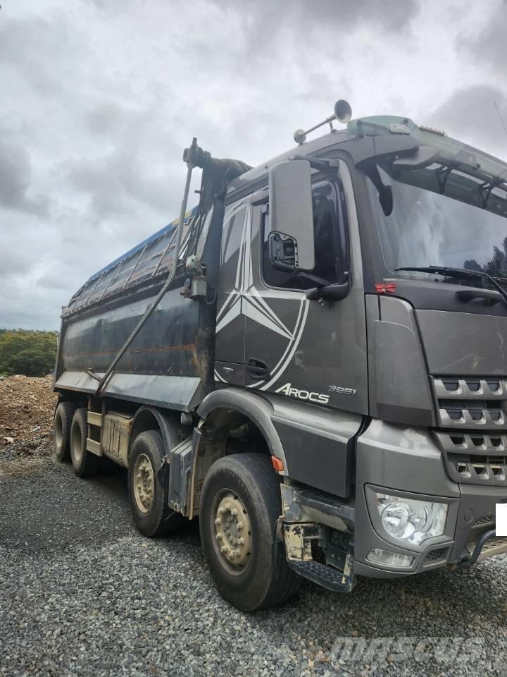 Mercedes-Benz 3951 Dumpers de obras