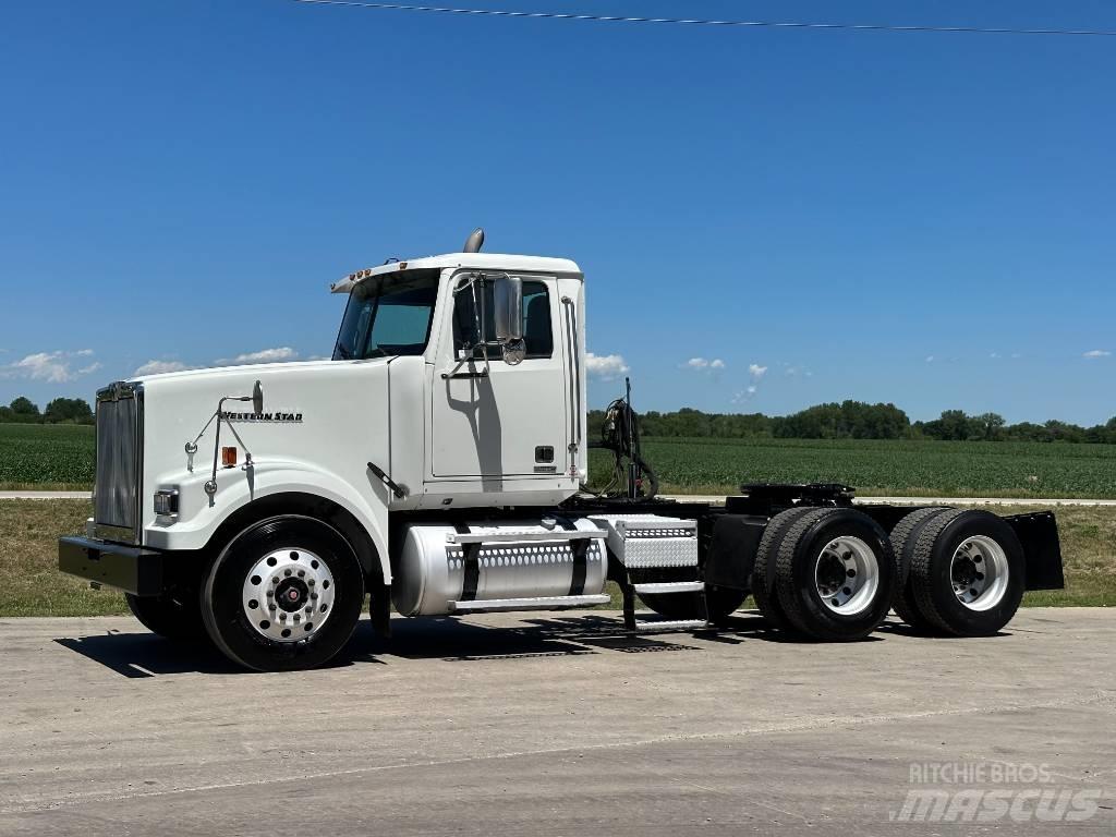 Western Star 4900 Cavalos Mecânicos