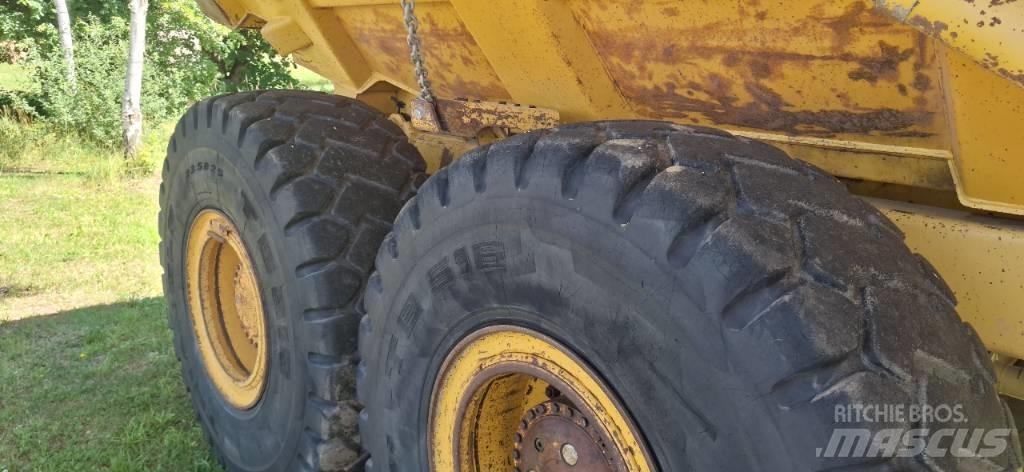 Bell B 30 E Caminhões articulados