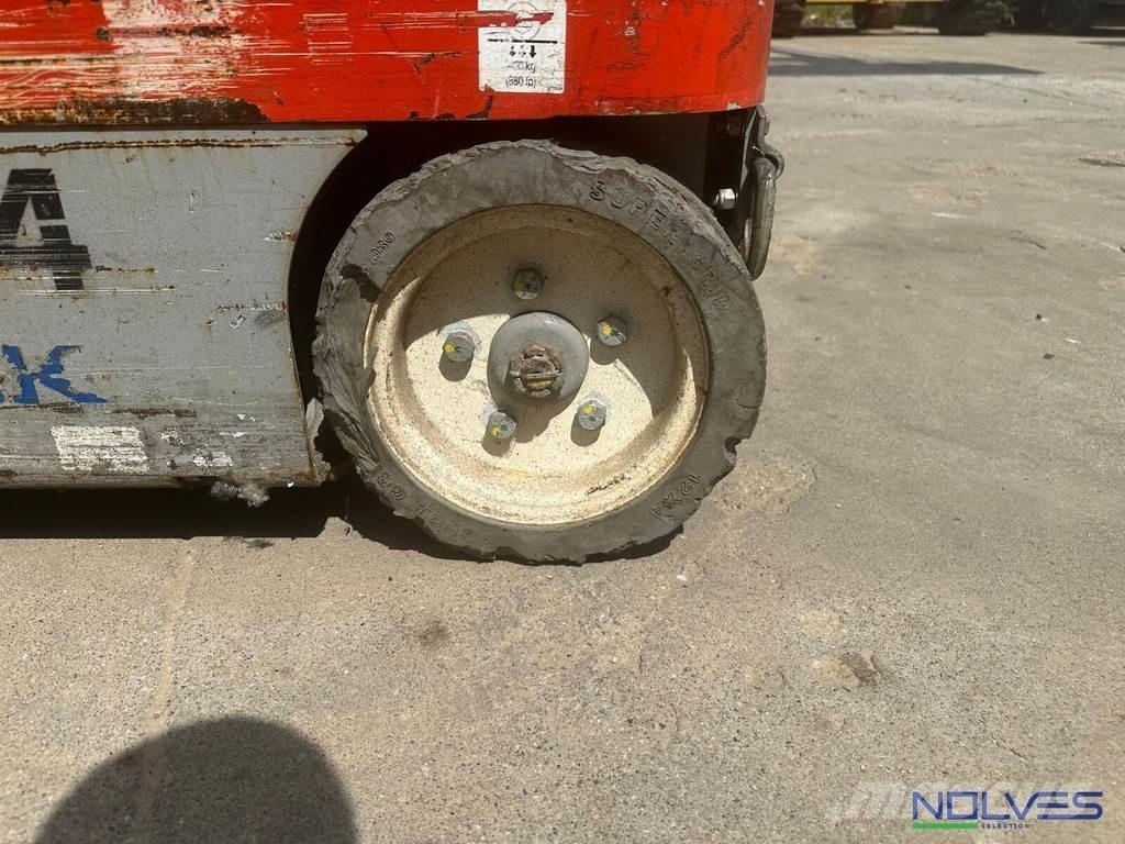 SkyJack SJ12 Outros elevadores e plataformas