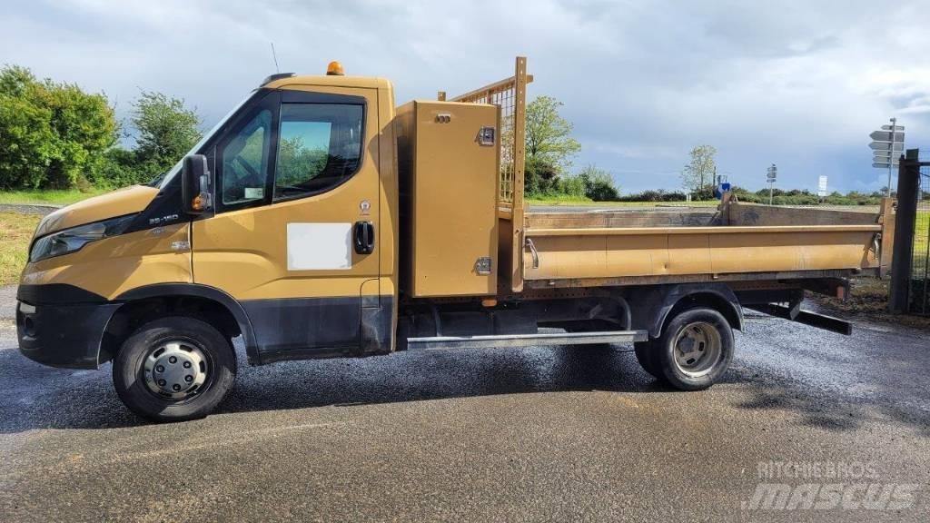 Iveco 35C 15 Pick up de caixa aberta