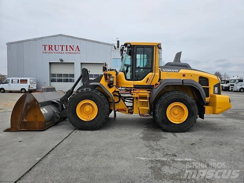 Volvo L 120 H Carregadeiras de rodas