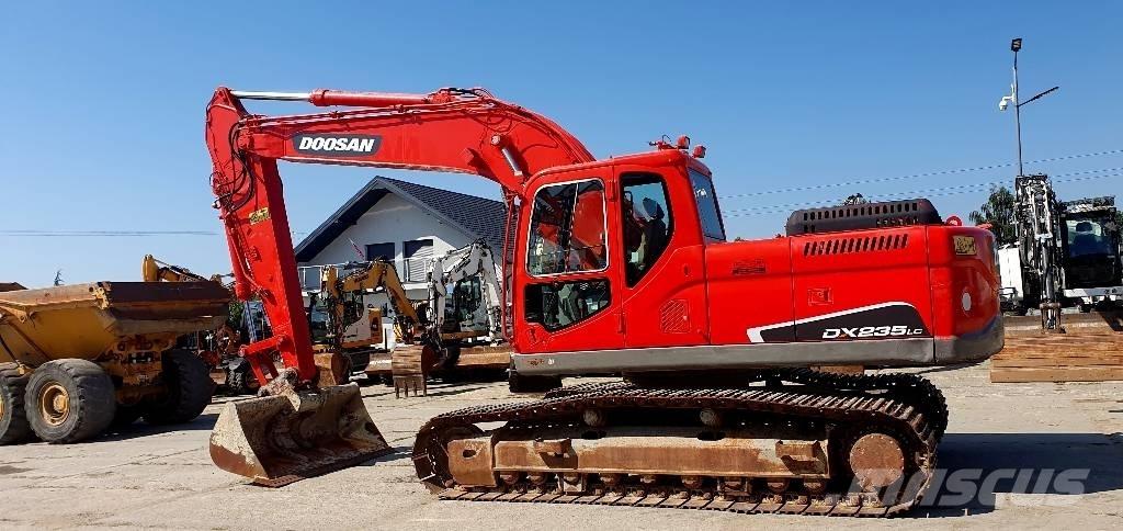 Doosan DX 235 LC Escavadeiras de esteiras