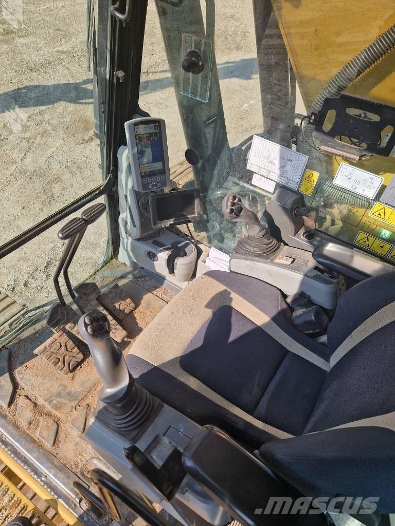 CAT 323 F L Escavadeiras de esteiras