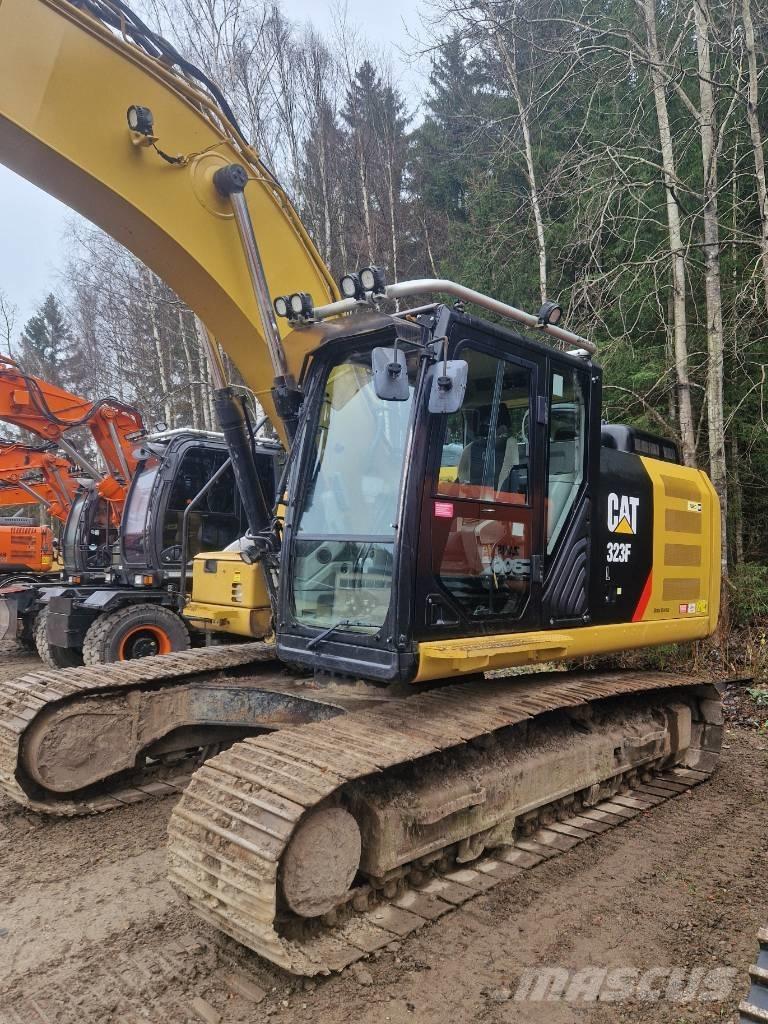 CAT 323 F L Escavadeiras de esteiras