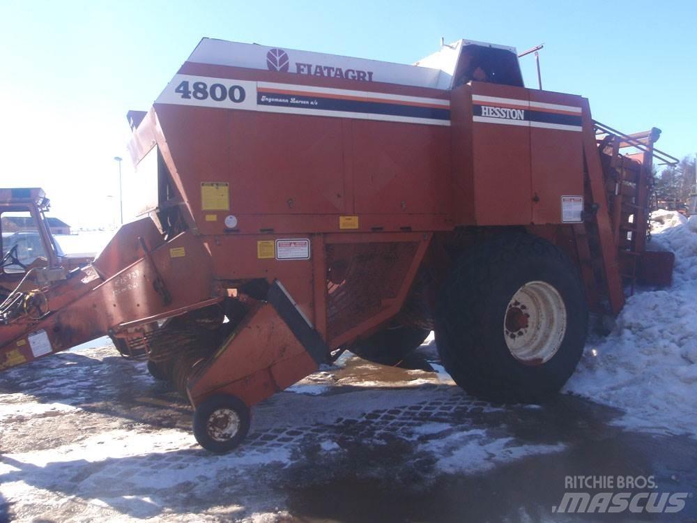 Hesston 4800 Tratores Agrícolas usados