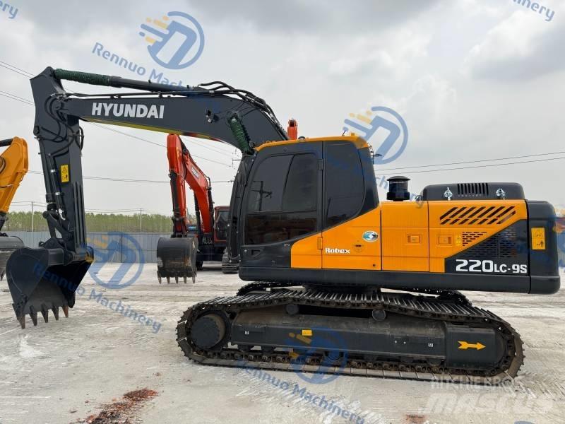 Hyundai R220LC-9S Escavadeiras de esteiras