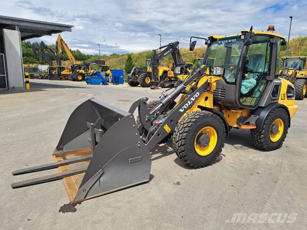 Volvo JL25H Minicarregadeiras