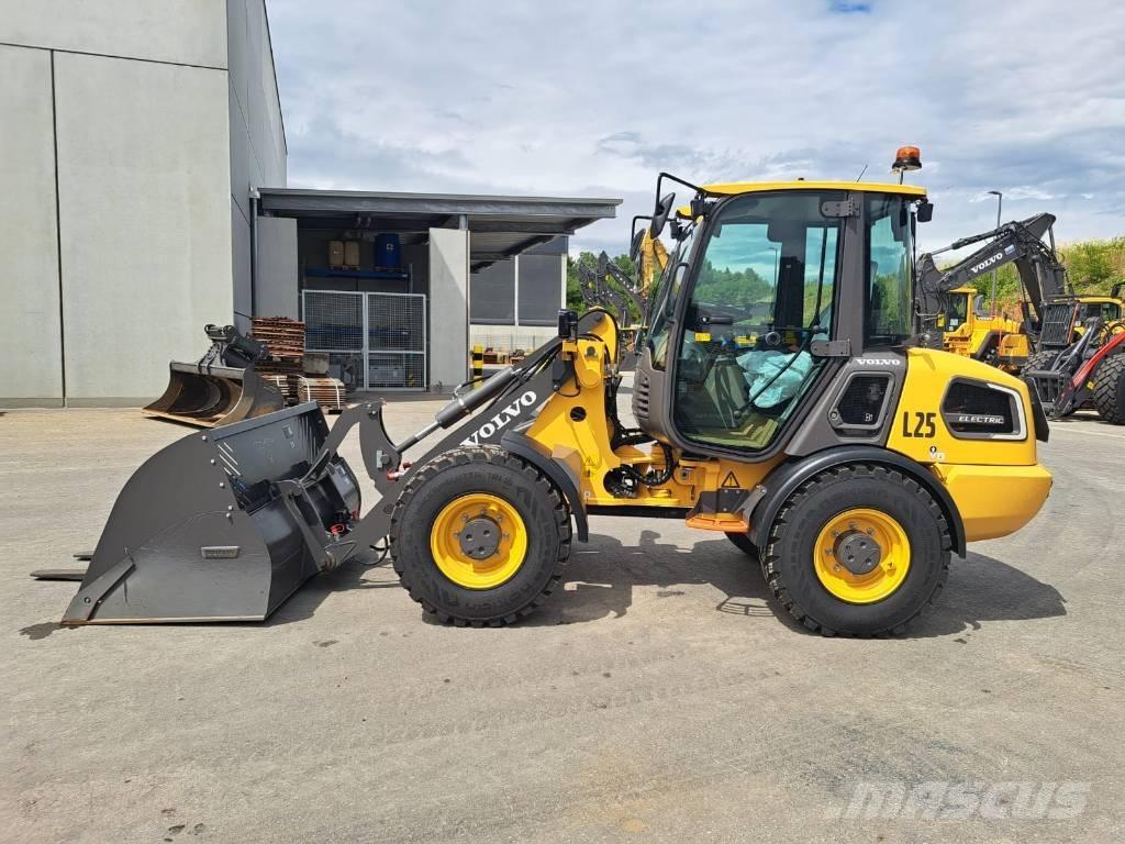Volvo JL25H Minicarregadeiras
