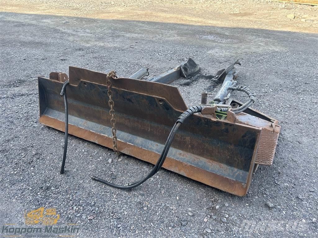 Valmet 890.3 Outros componentes