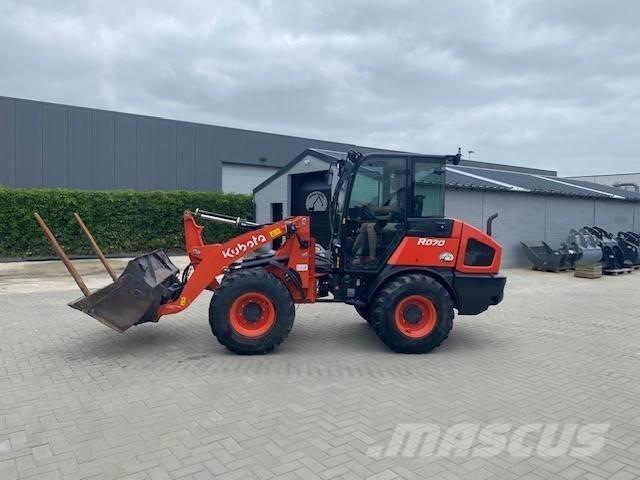 Kubota R 070 Carregadeiras de rodas