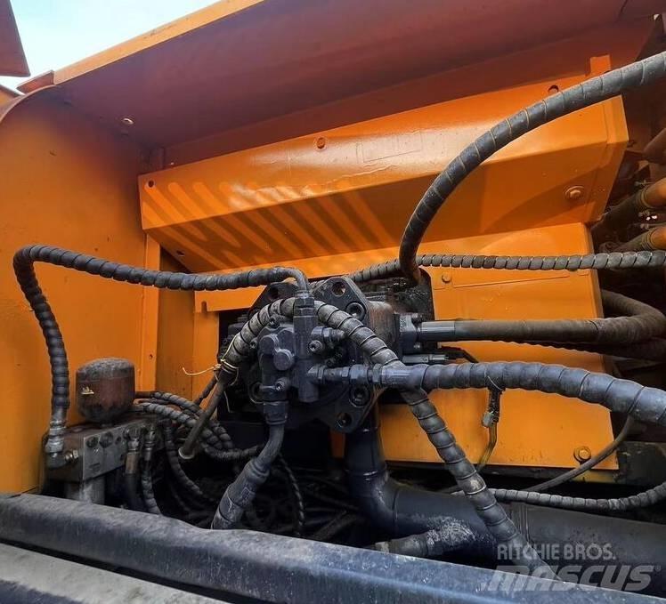 Hyundai R330LC-9T Escavadeiras de esteiras