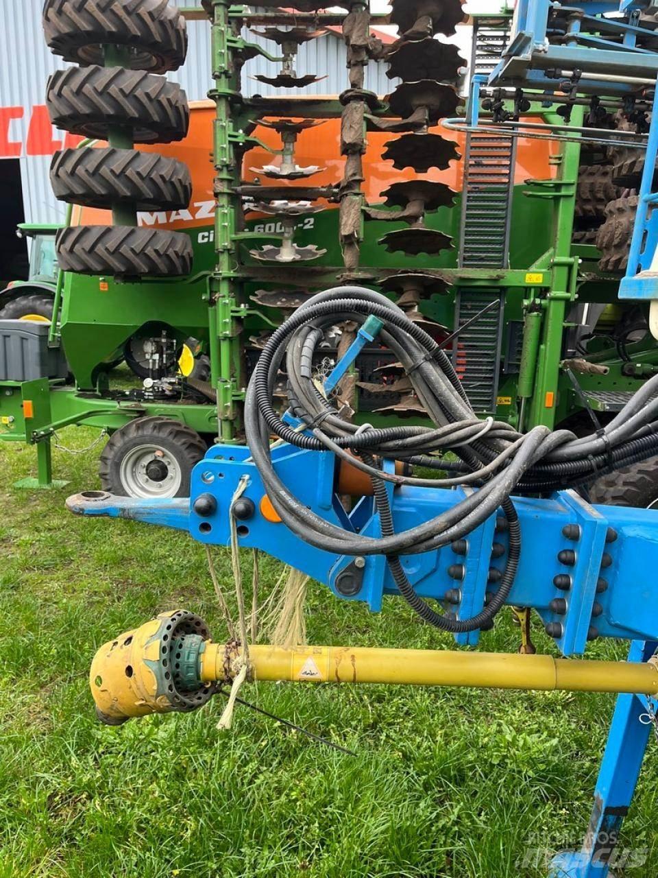 Lemken Primus 45 Pulverizadores rebocados