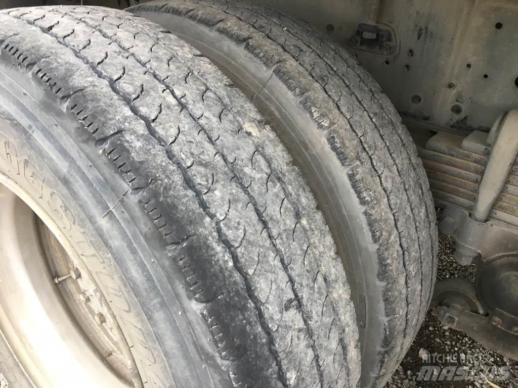 Isuzu CXZ73K33001534 Betoneiras