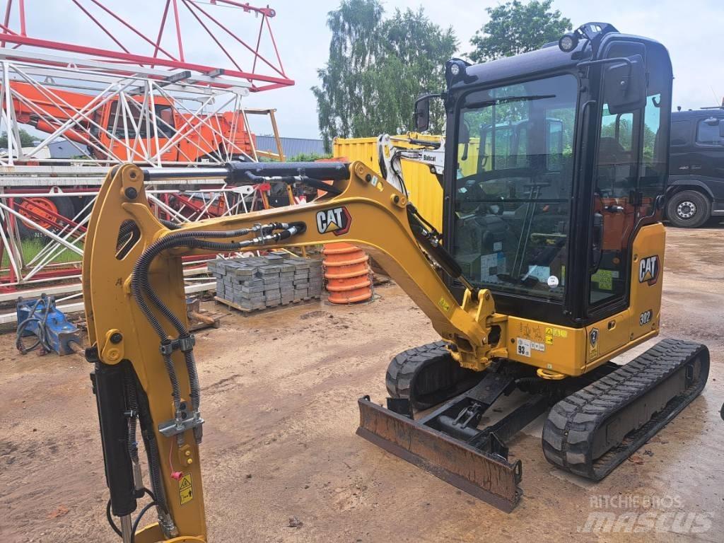 CAT 302cr Miniescavadeiras