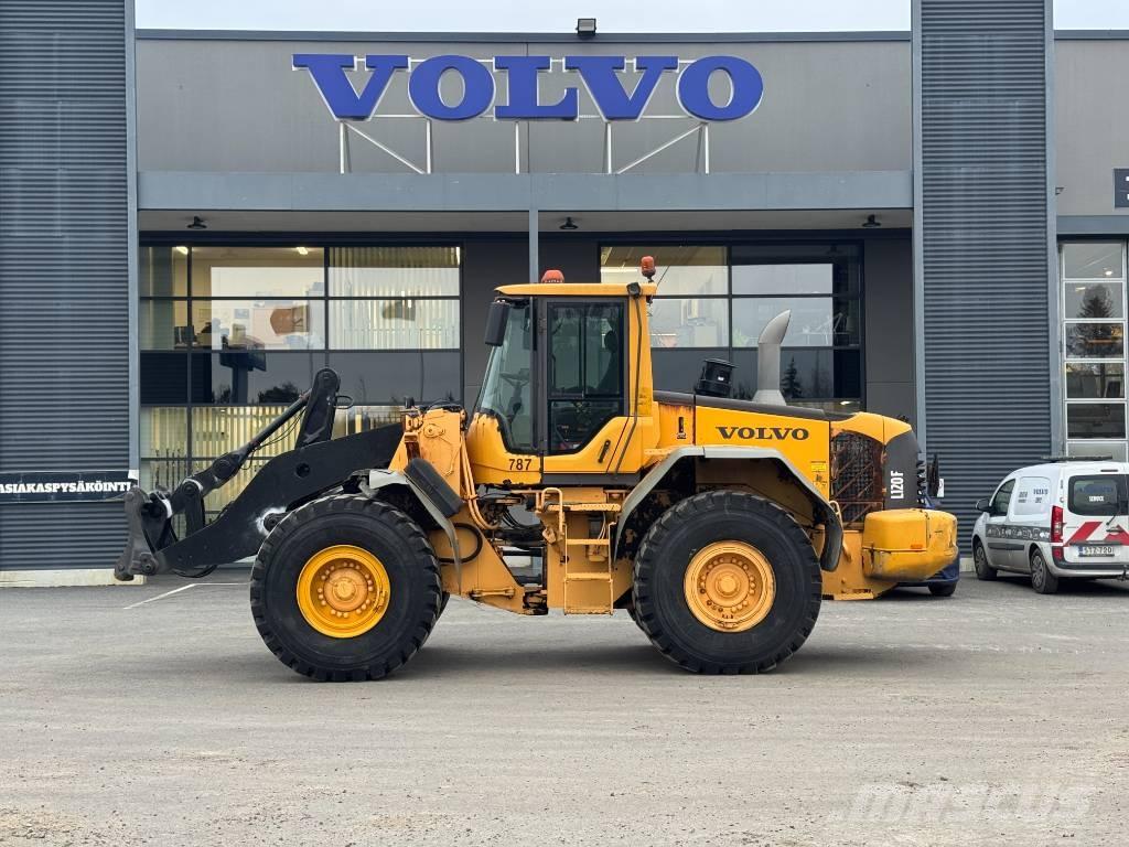 Volvo L 120 F Carregadeiras de rodas