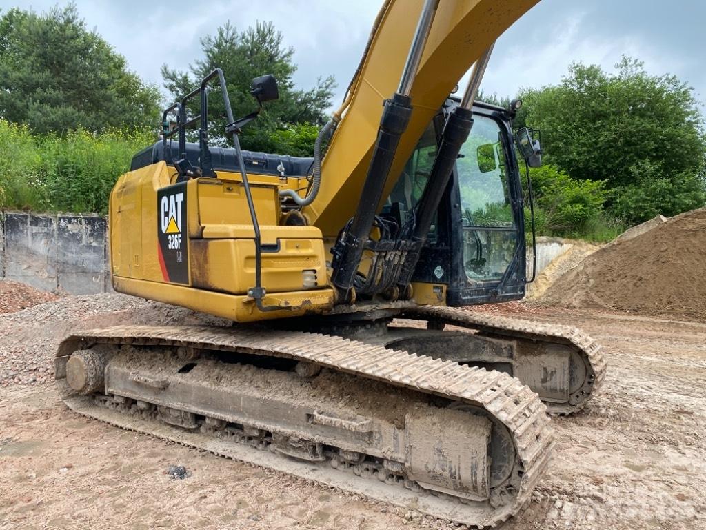 CAT 326 F L Escavadeiras de esteiras
