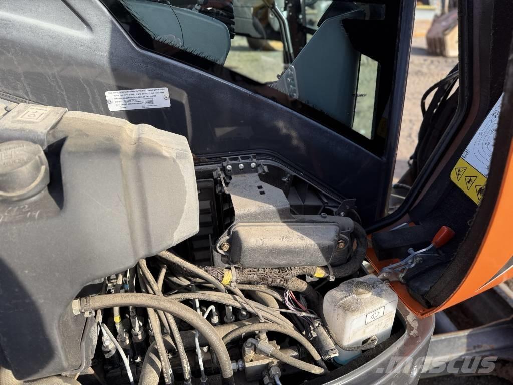 Develon DX 35 Z Miniescavadeiras