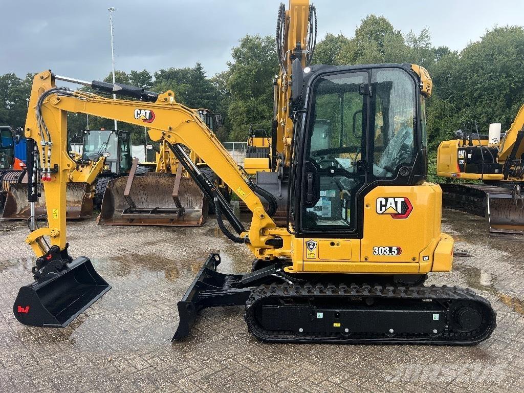 CAT 303.5 CR Miniescavadeiras