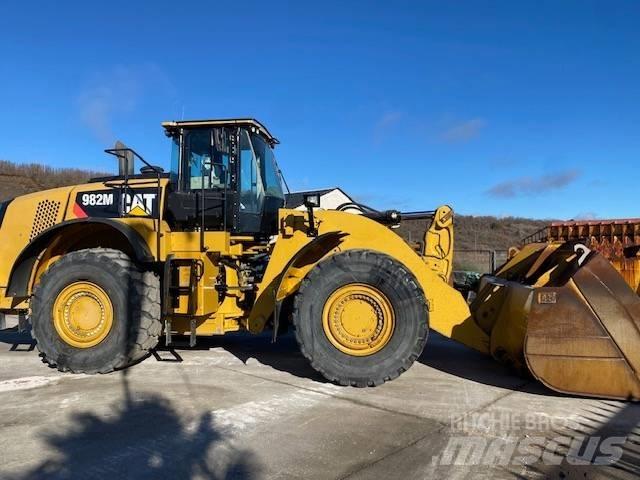 CAT 982 M Carregadeiras de rodas