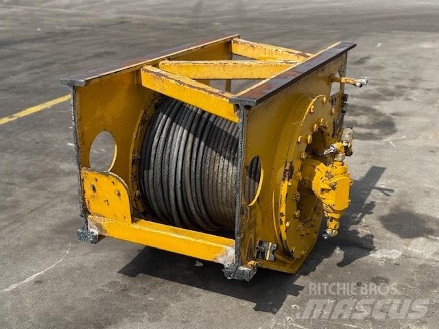 Bauer USED WINCH Acessórios e peças de equipamento de perfuração