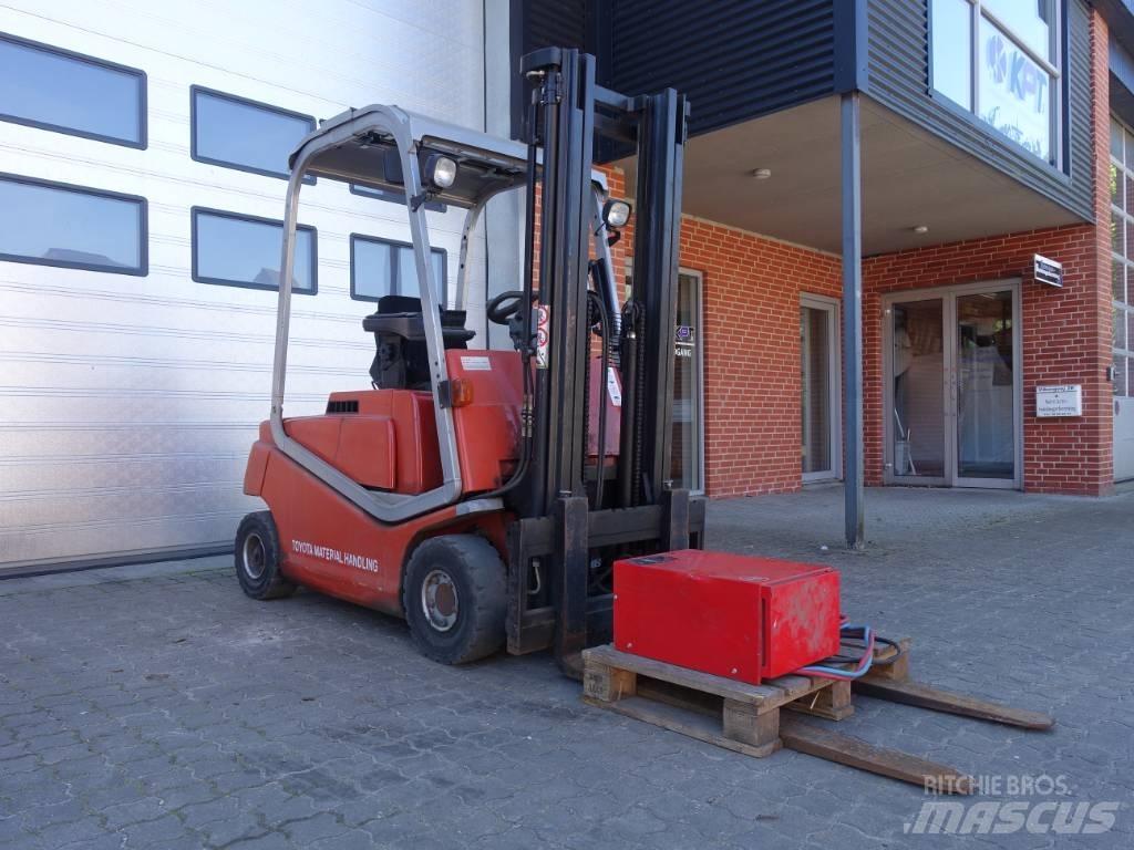 BT CBE 16 F CARGO Empilhadores eléctricos