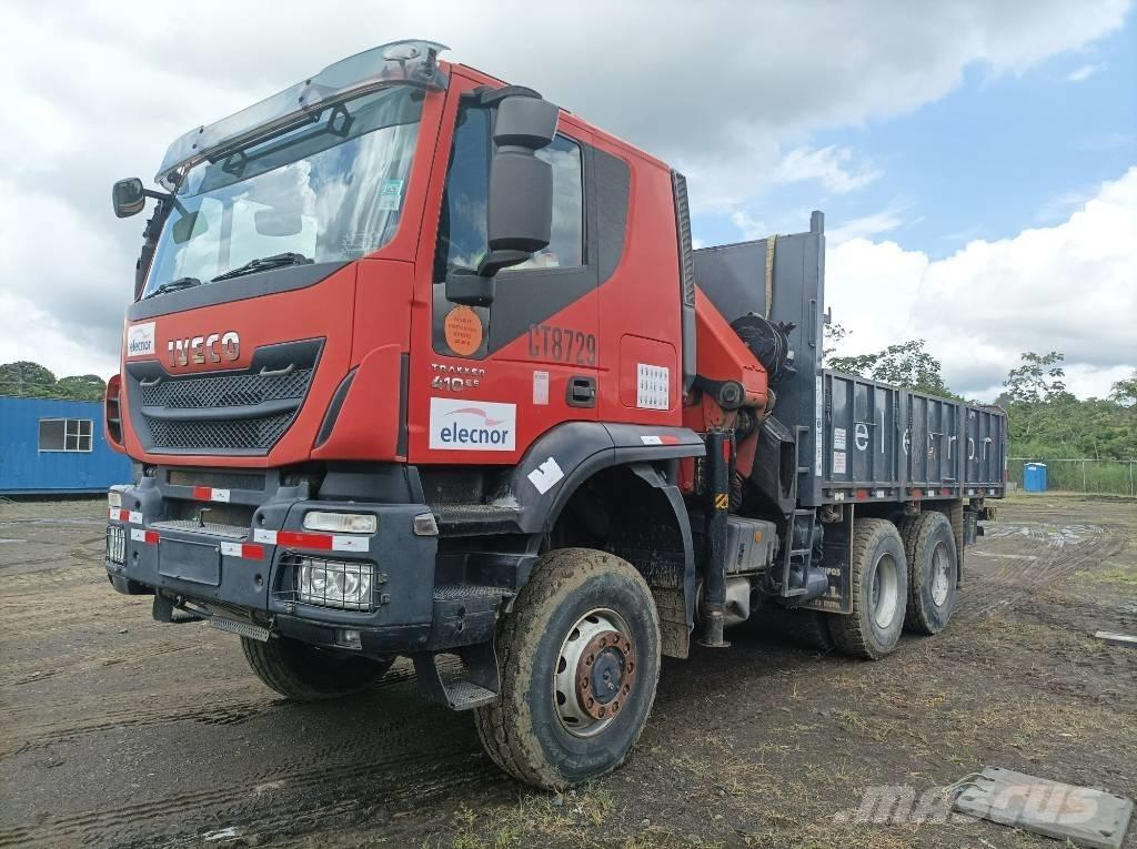 Iveco Trakker 410 Camiões grua