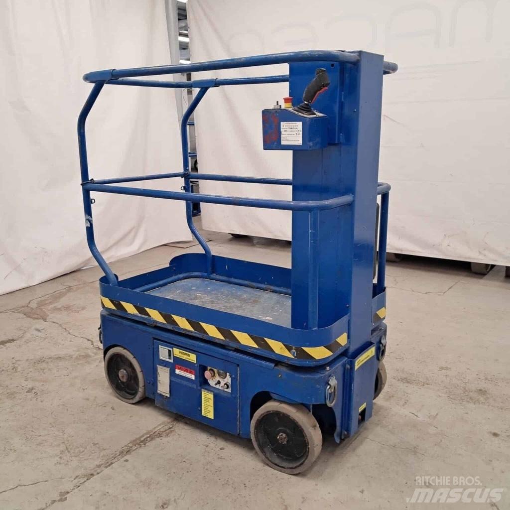 UpRight TM12 Elevadores de tesoura