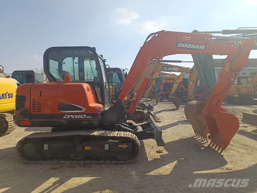 Doosan DX60-9C Escavadeiras de esteiras