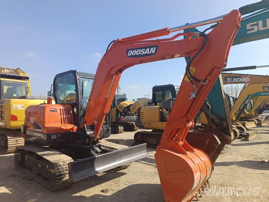 Doosan DX60-9C Escavadeiras de esteiras