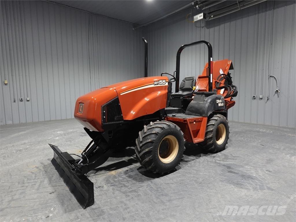 Ditch Witch RT55 Serras para Betão e Pedra