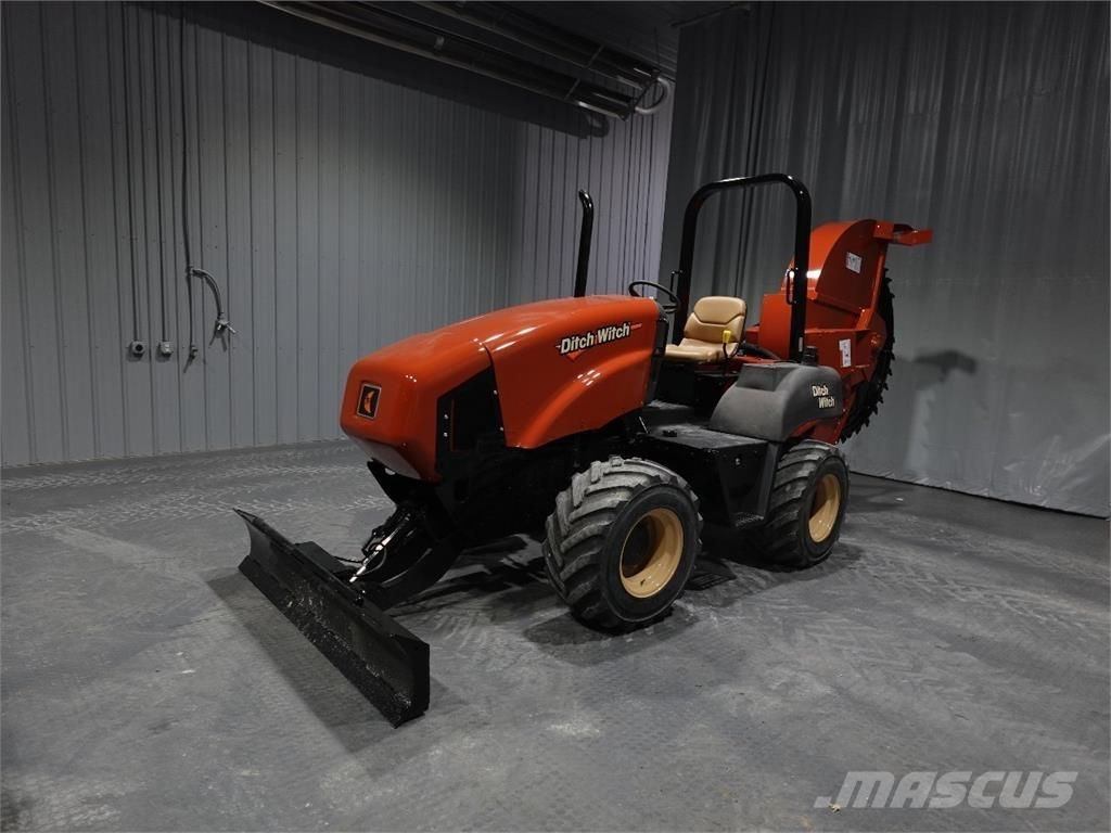 Ditch Witch RT55 Serras para Betão e Pedra