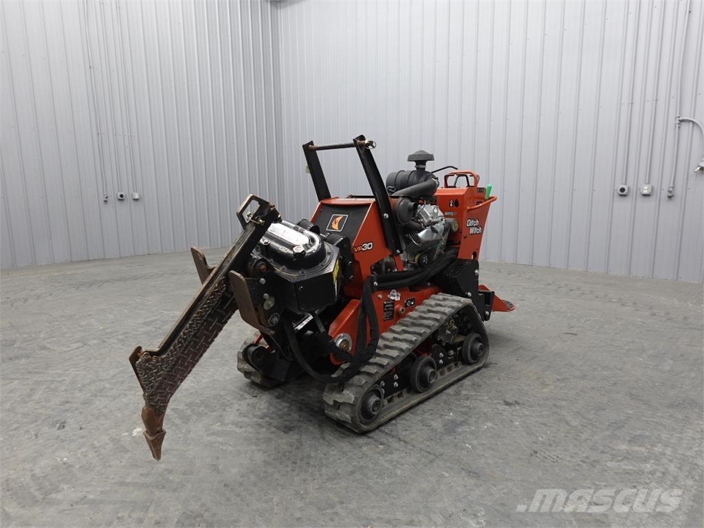 Ditch Witch VP30 Abre-valas